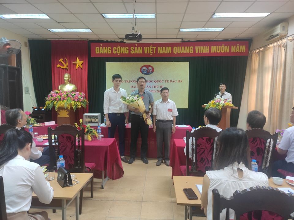 Đại hội chi bộ lần thứ 3 Trường Đại học Quốc tế Bắc Hà