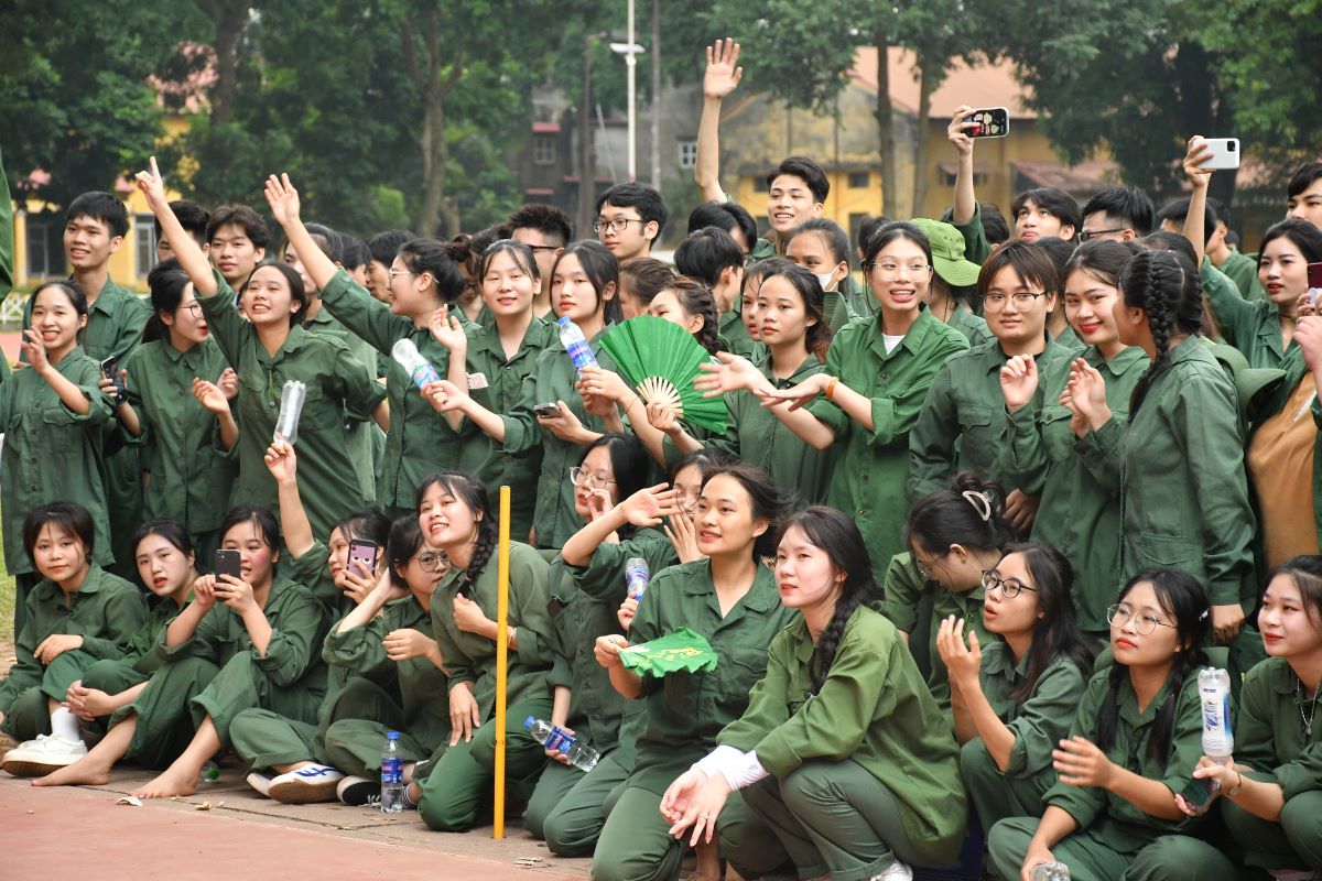 Sinh viên Đại học Quốc tế Bắc Hà tham gia Hội thao Chiến sĩ khỏe tại Trung tâm GDQP&AN – Trường Đại học TDTT Bắc Ninh