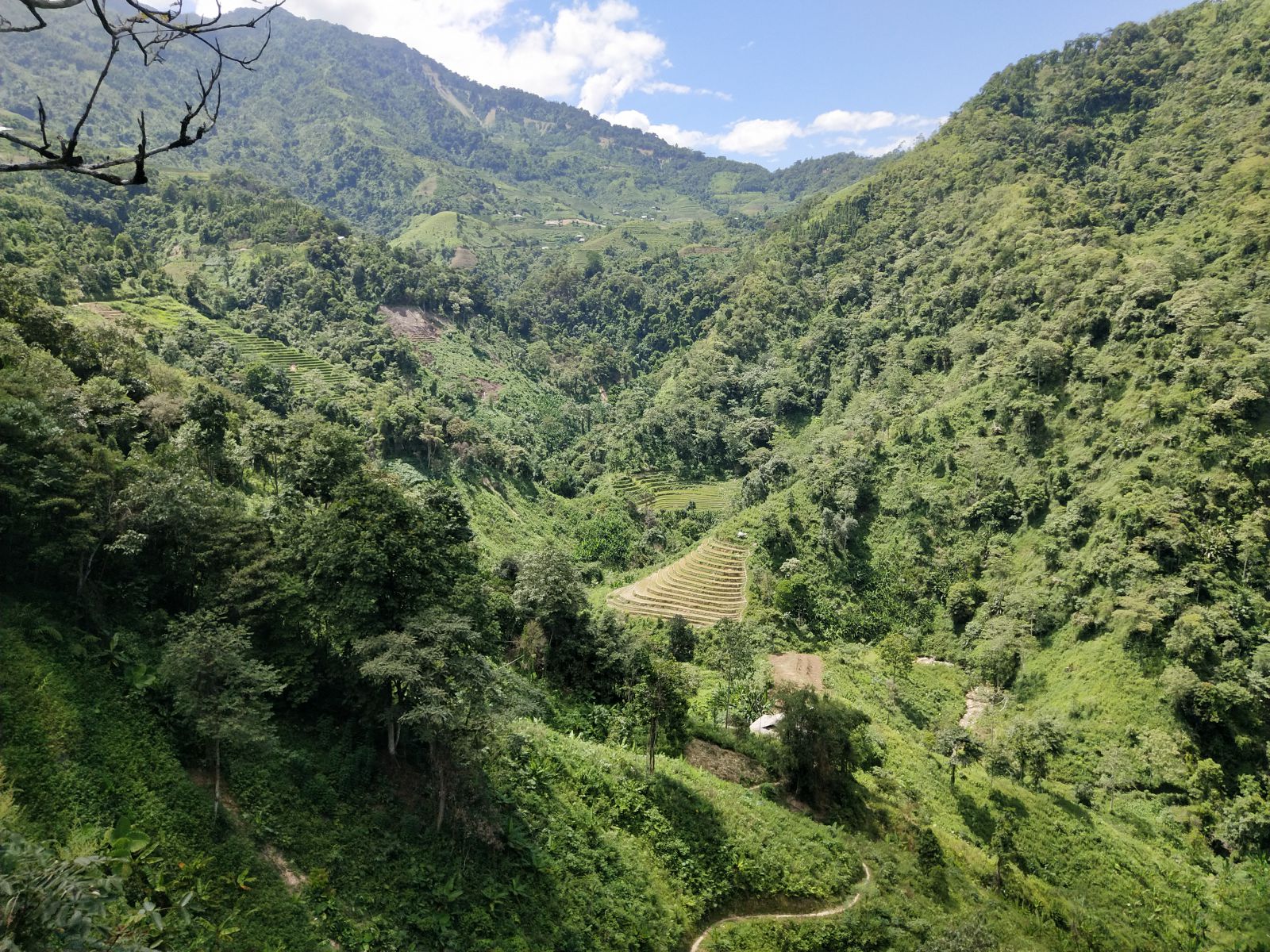 Toàn cảnh núi rừng tại thôn Nậm Ngặt, xã Thanh Thủy, huyện Vị Xuyên, tỉnh Hà Giang