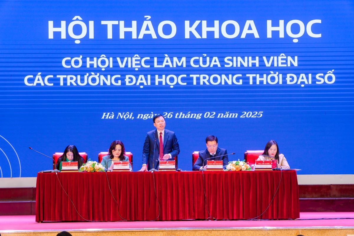 Sinh viên Đại học Quốc tế Bắc hà tham gia hội thảo khoa học “Cơ hội việc làm của sinh viên các trường Đại học trong thời đại số”