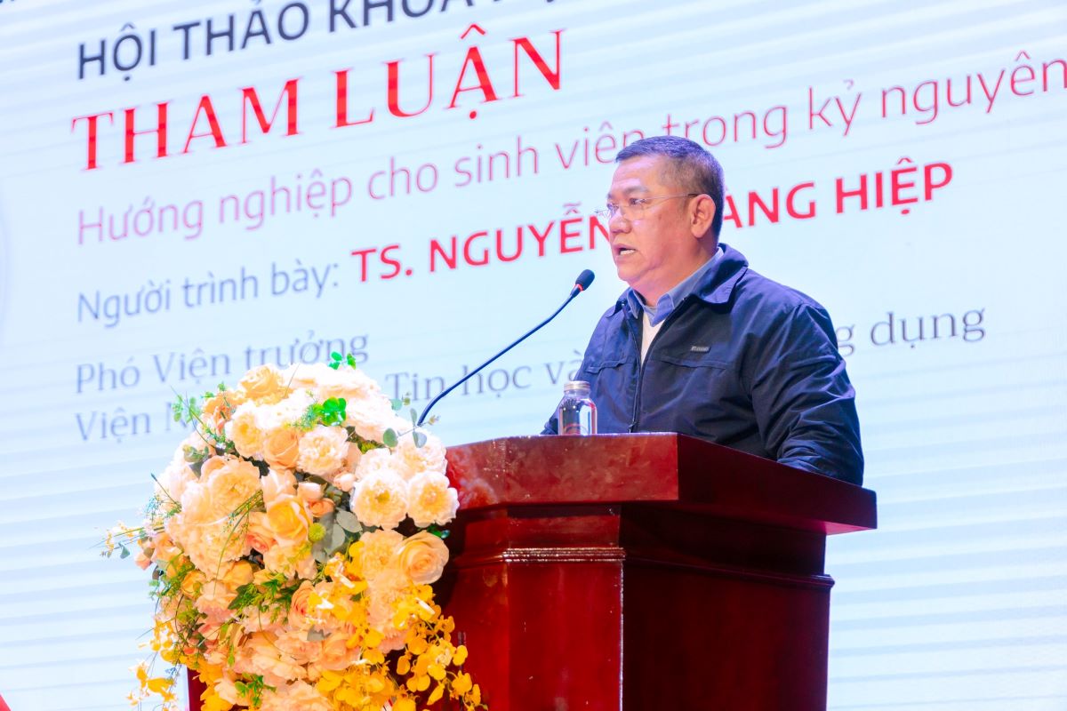 Hội thảo khoa học Cơ hội việc làm của sinh viên các trường đại học trong thời đại số