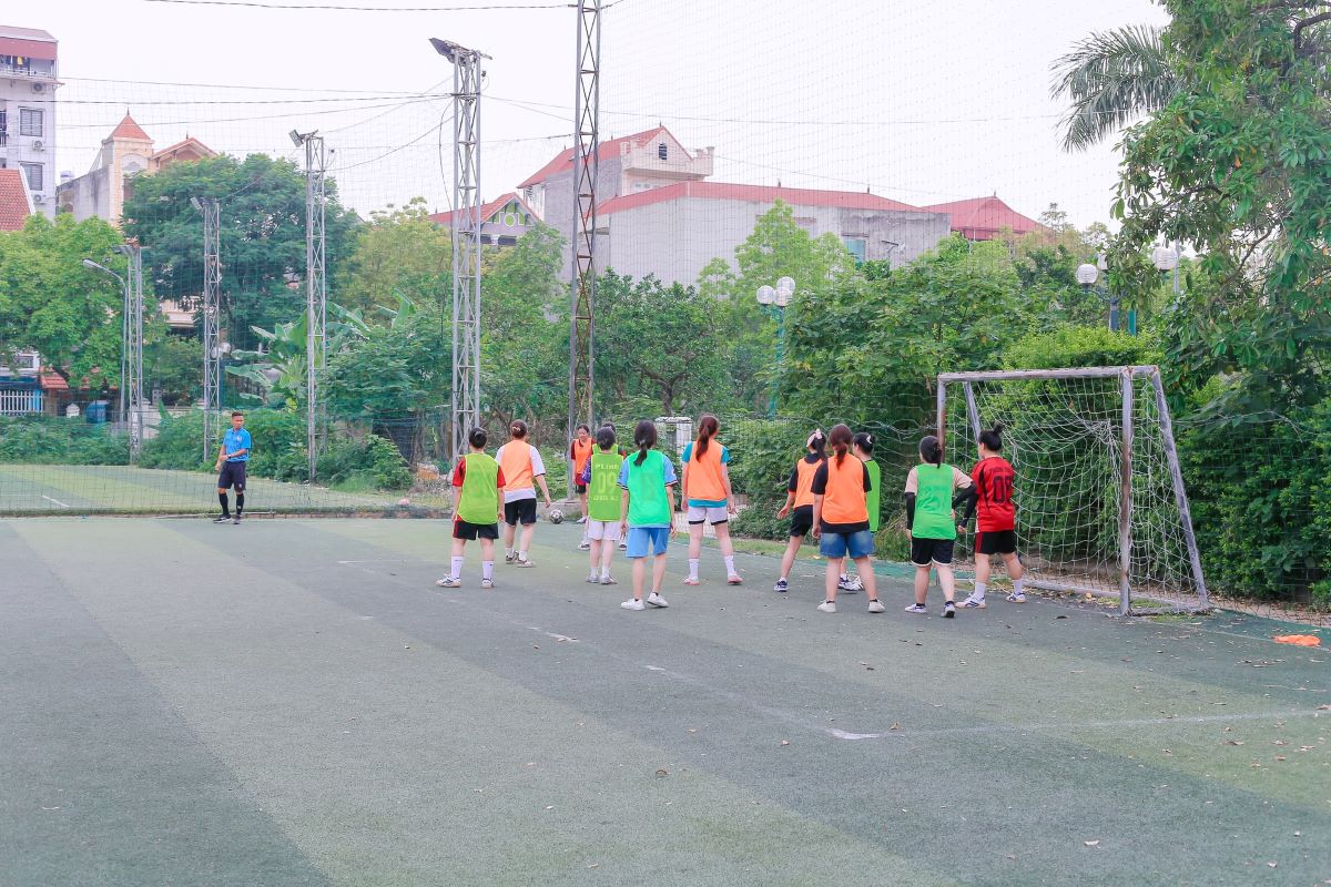 chung kết giải bóng đá giao hữu sinh viên 2025